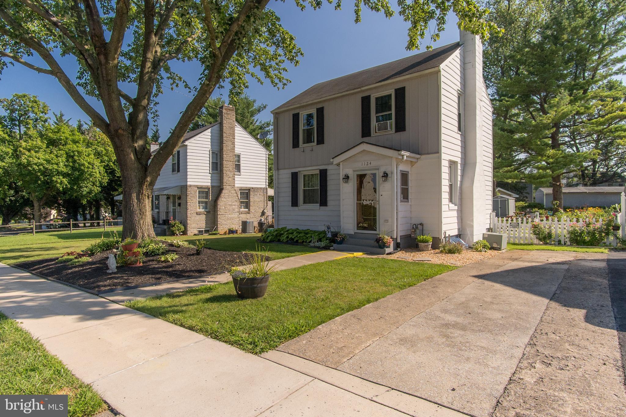 HAMILTON PARK - Residential