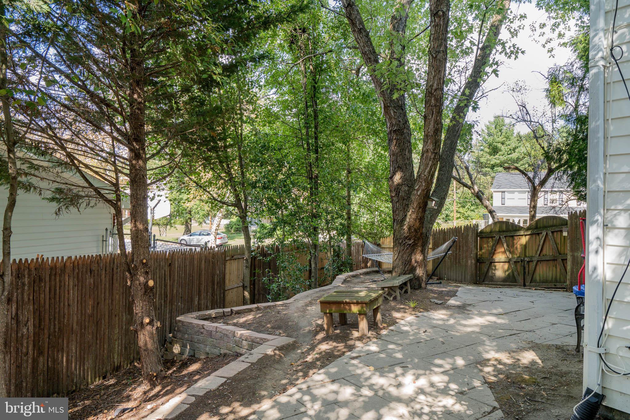 ROCKLEDGE AT BELAIR - Residential