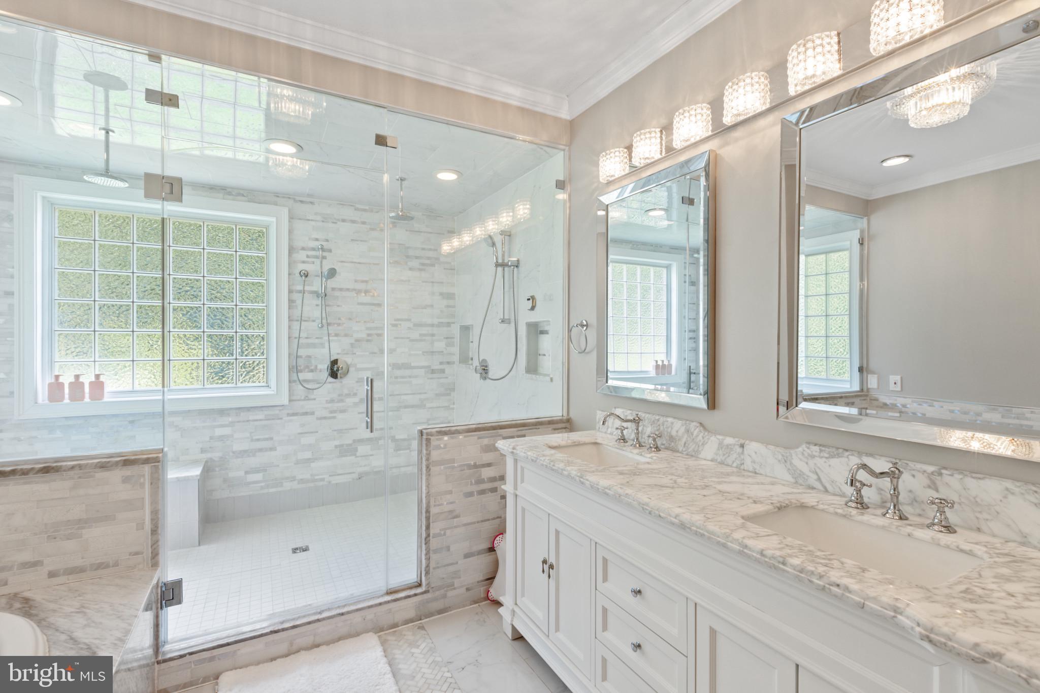 EAGLES PASSAGES - Residential