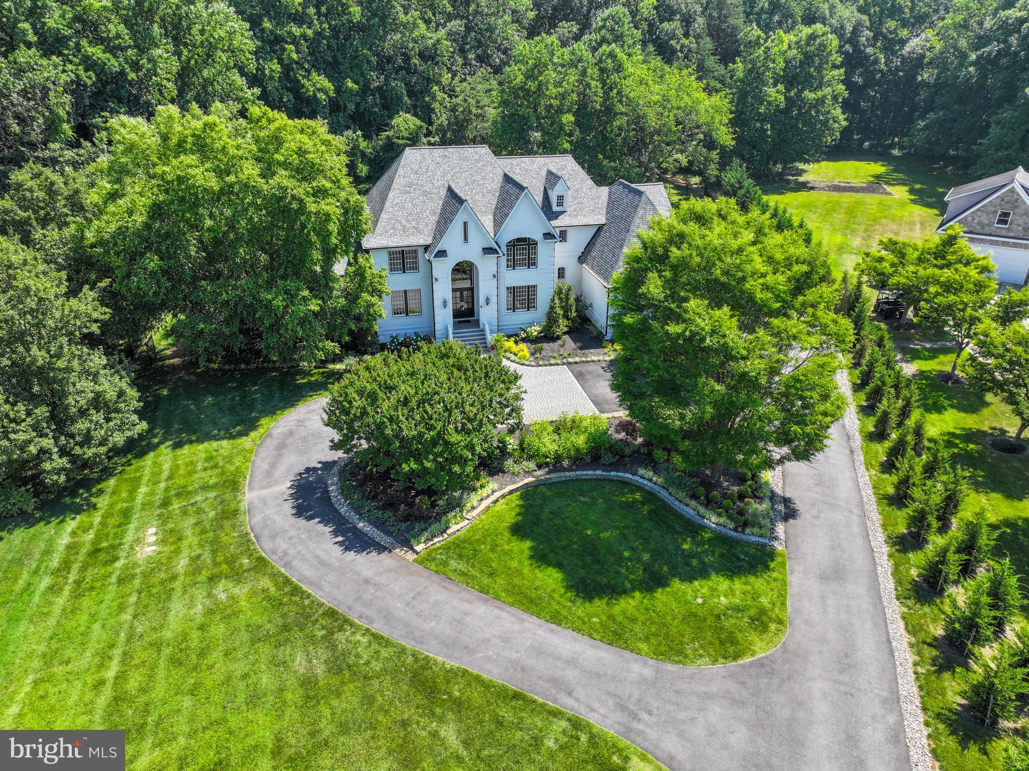 EAGLES PASSAGES - Residential