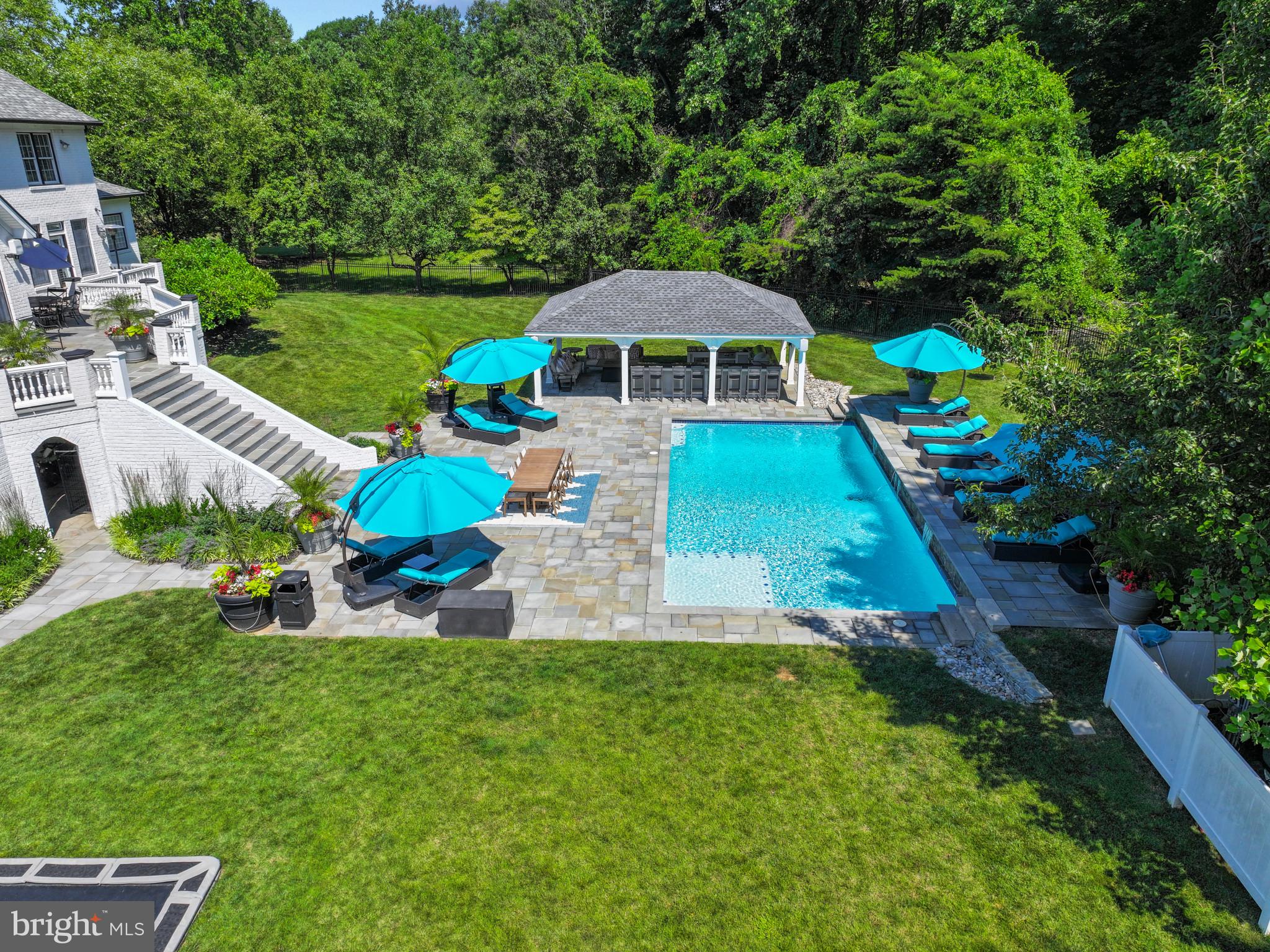 EAGLES PASSAGES - Residential