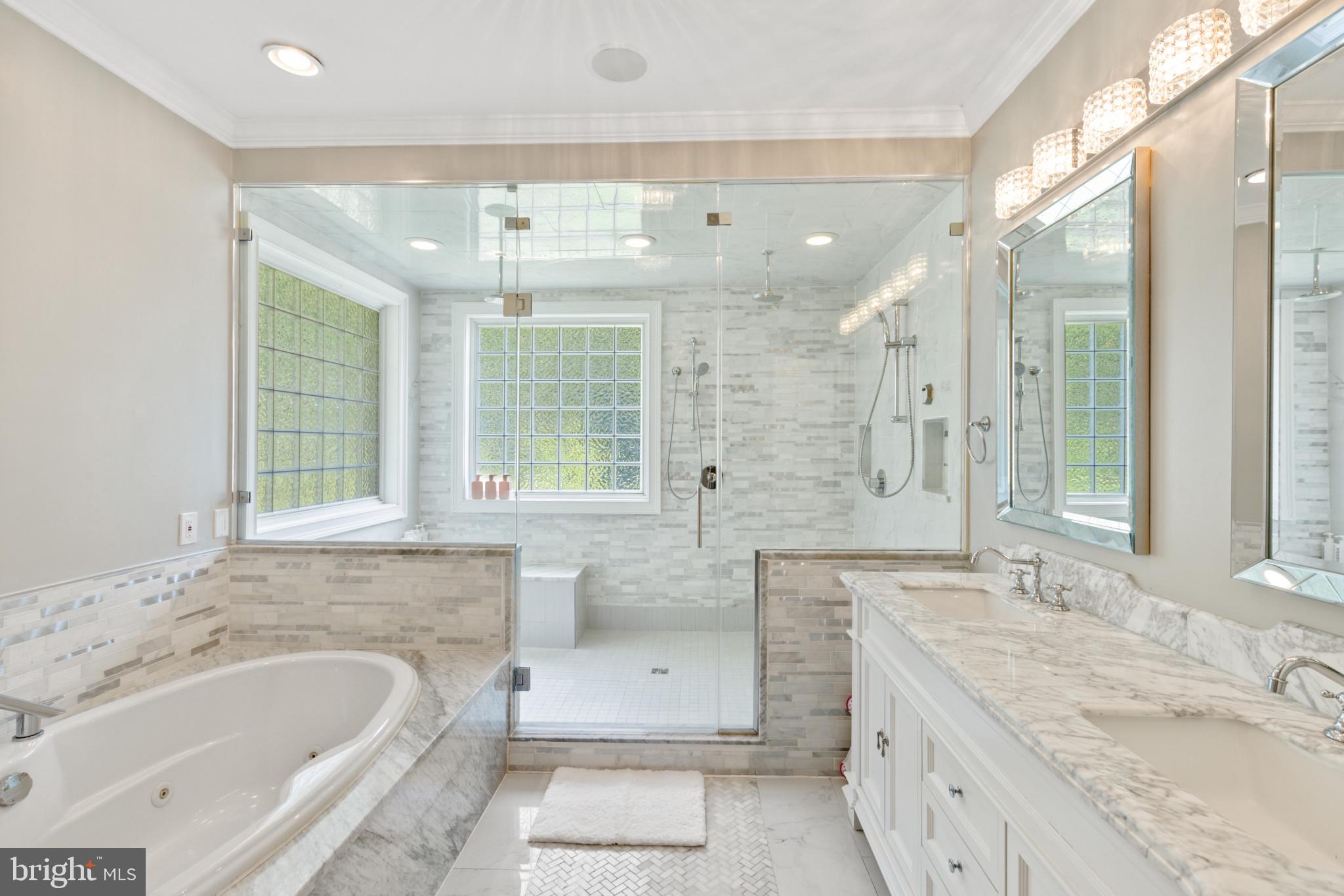 EAGLES PASSAGES - Residential