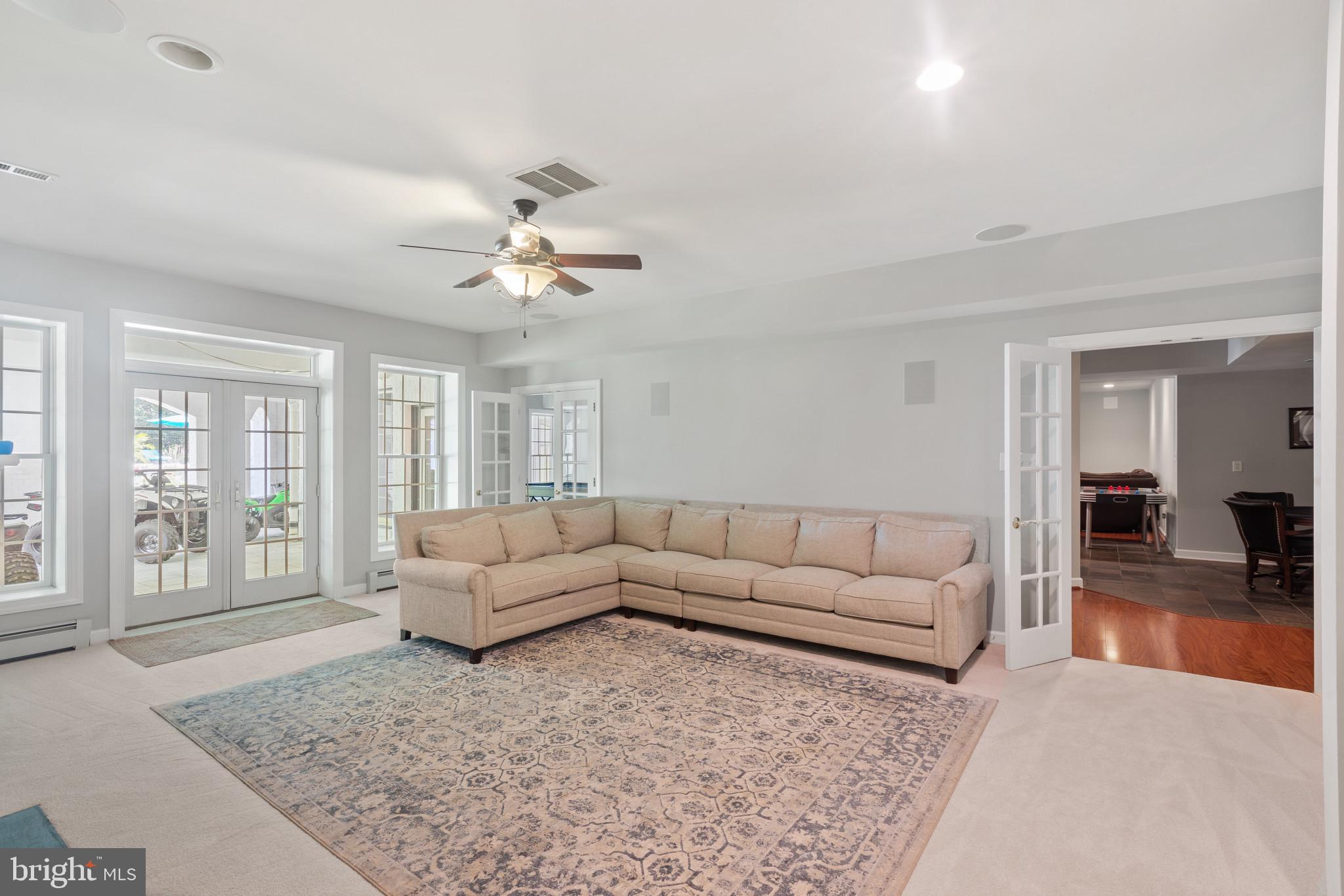 EAGLES PASSAGES - Residential