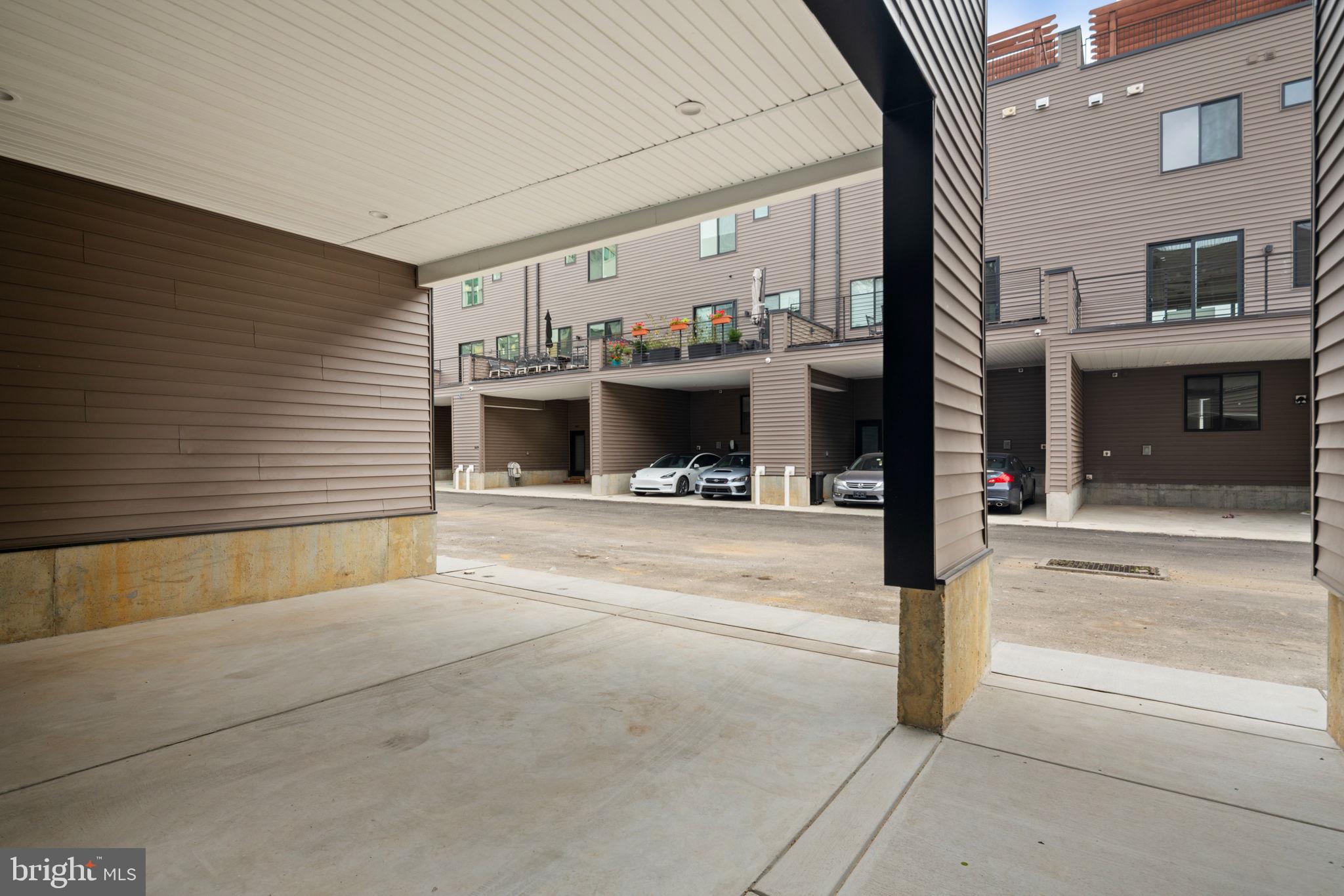 WEST POPLAR - Residential