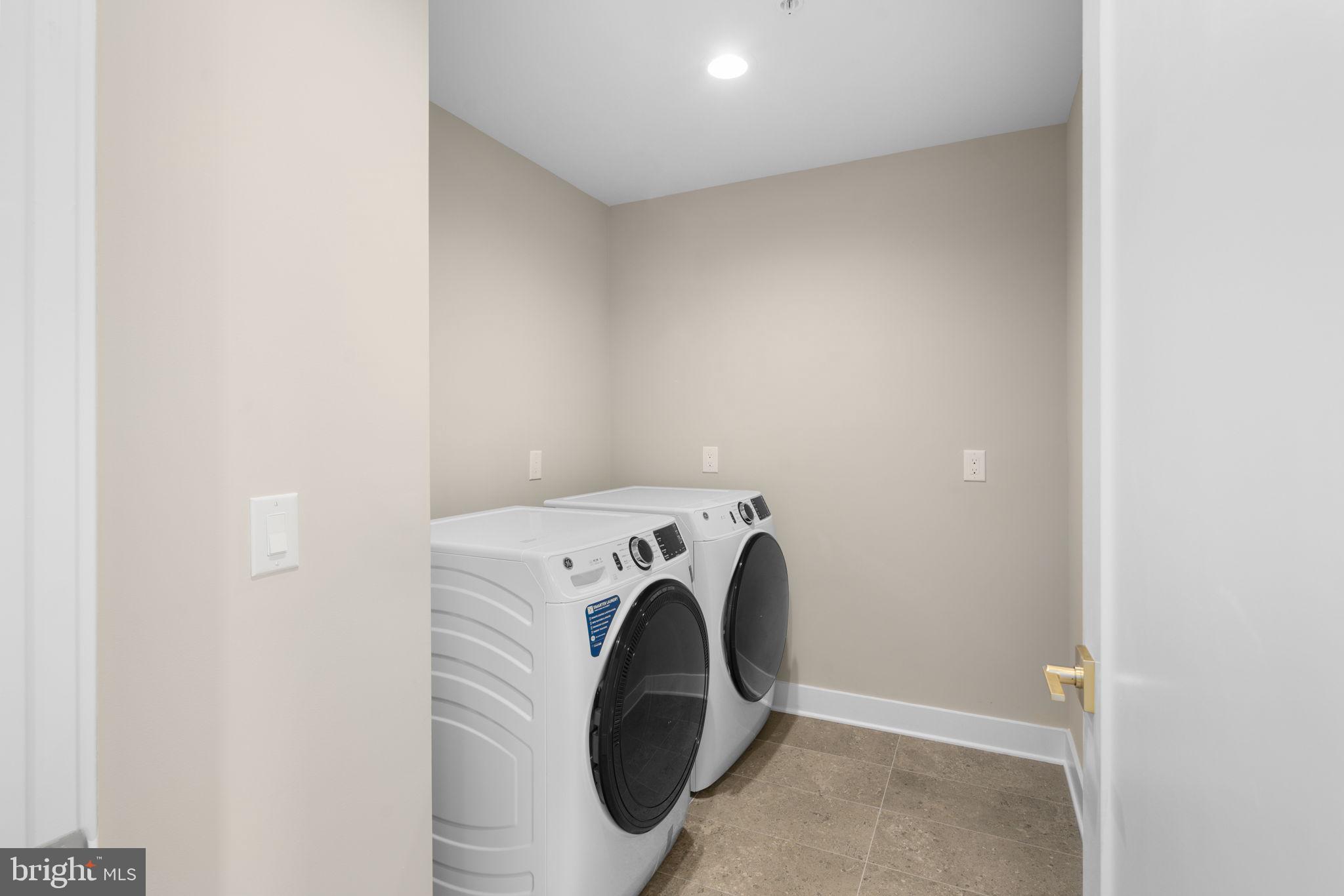 WEST POPLAR - Residential