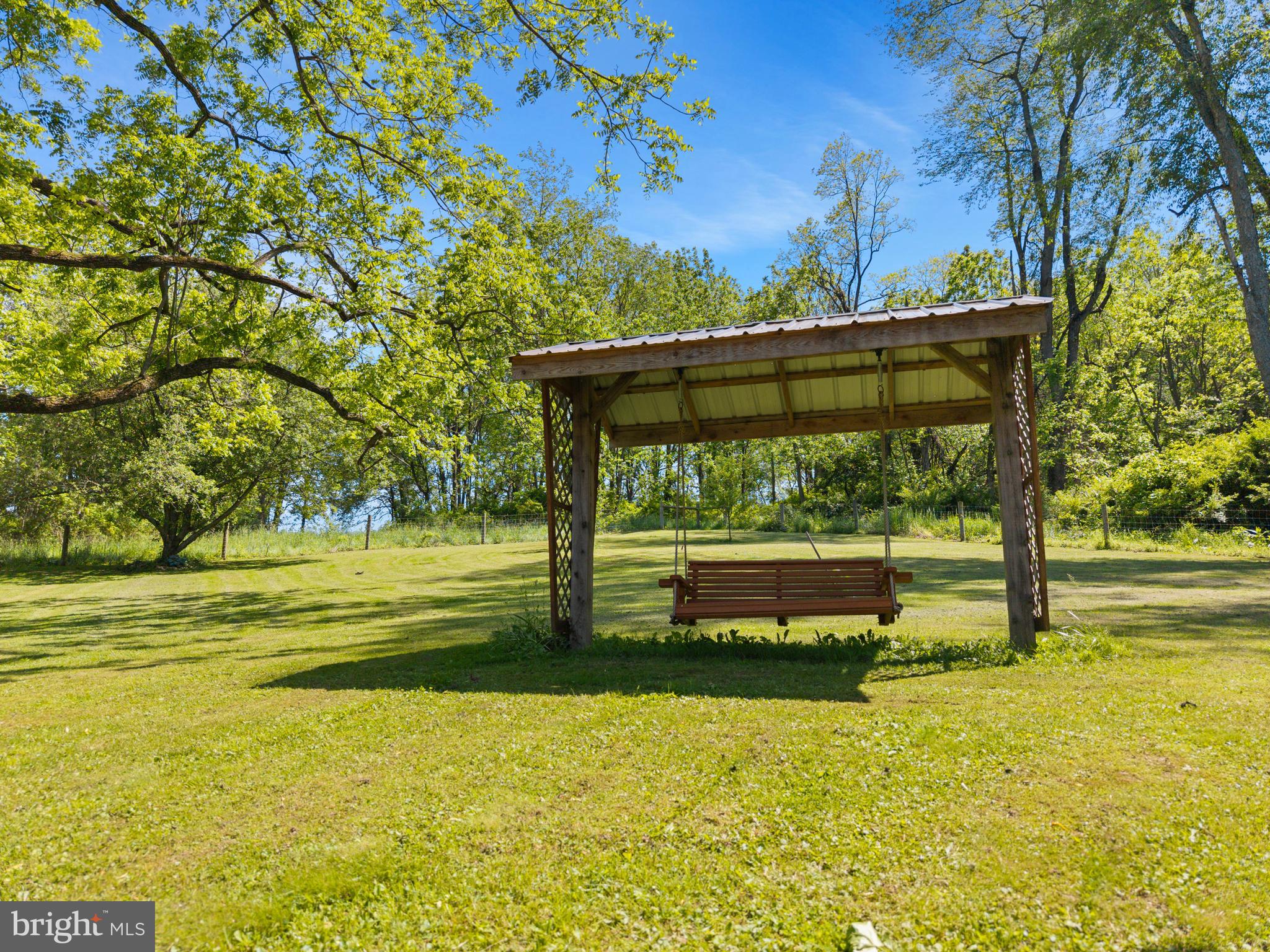 2877 YELLOW SPRINGS DRIVE