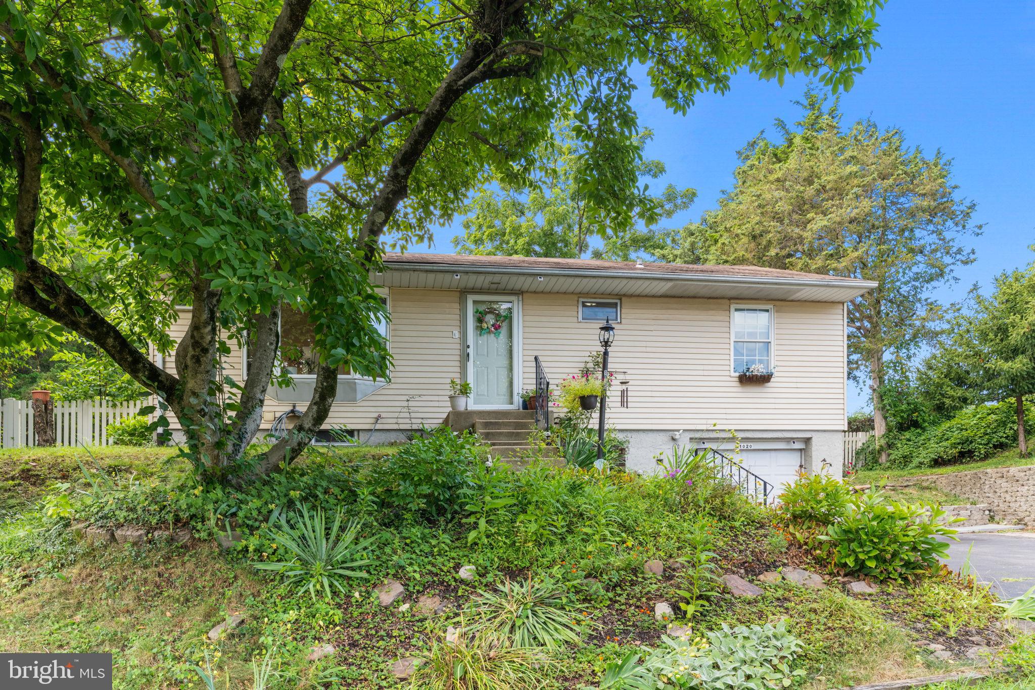 WILLOW PENN - Residential