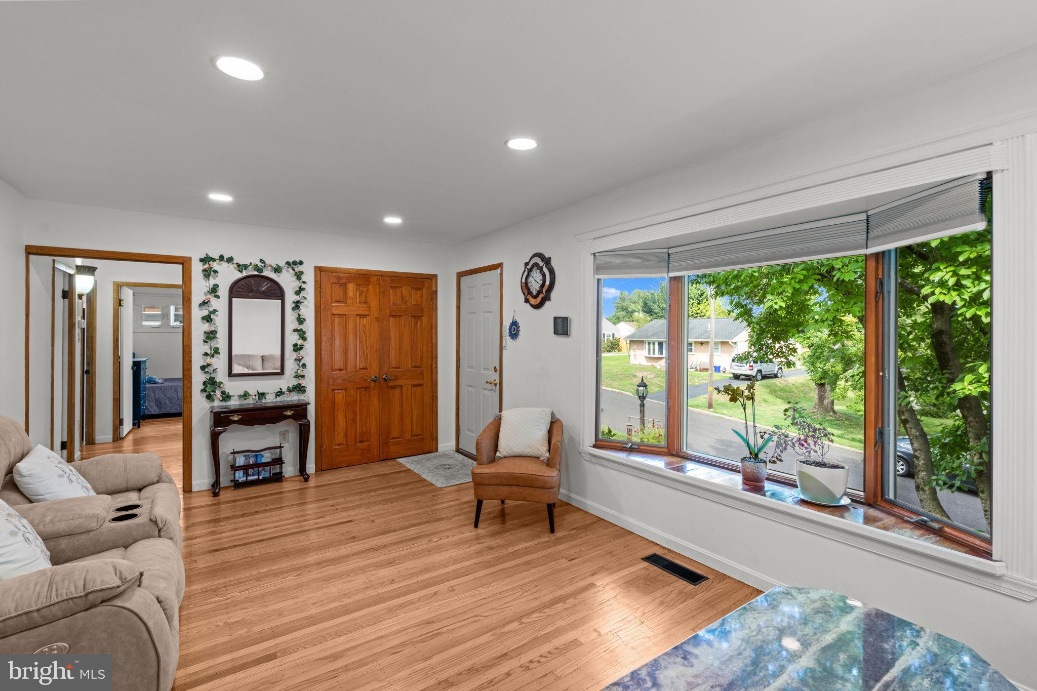 WILLOW PENN - Residential