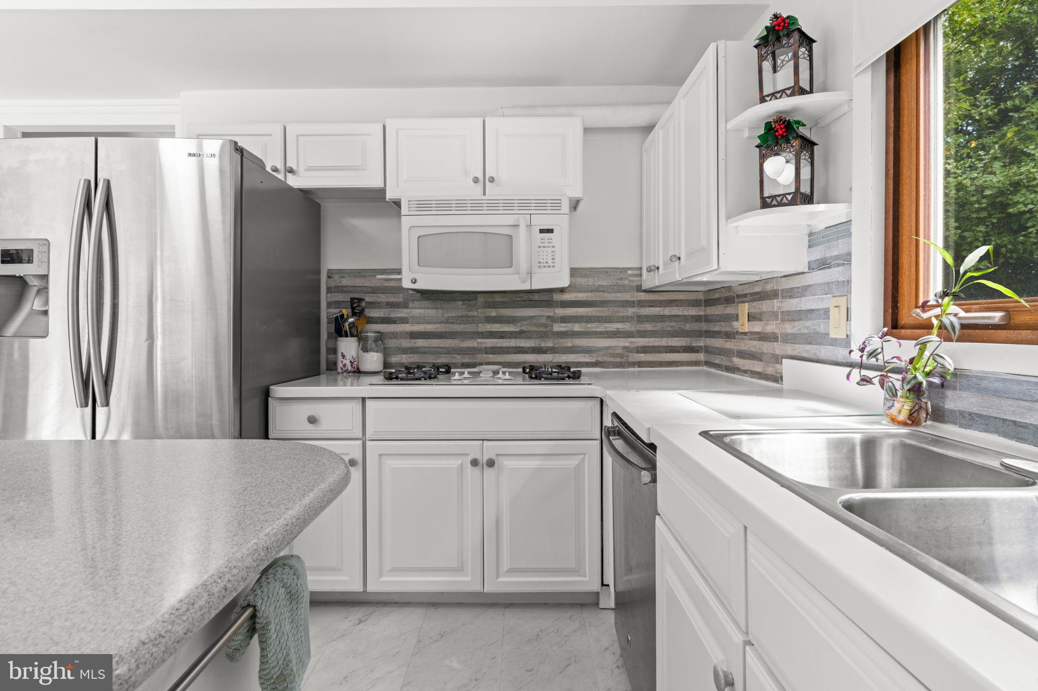 WILLOW PENN - Residential