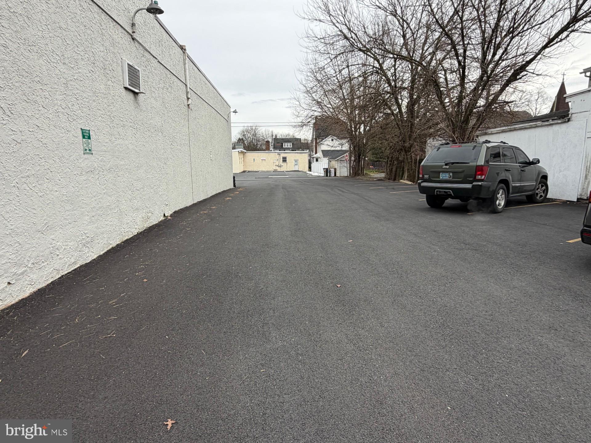 227 N FURNACE STREET