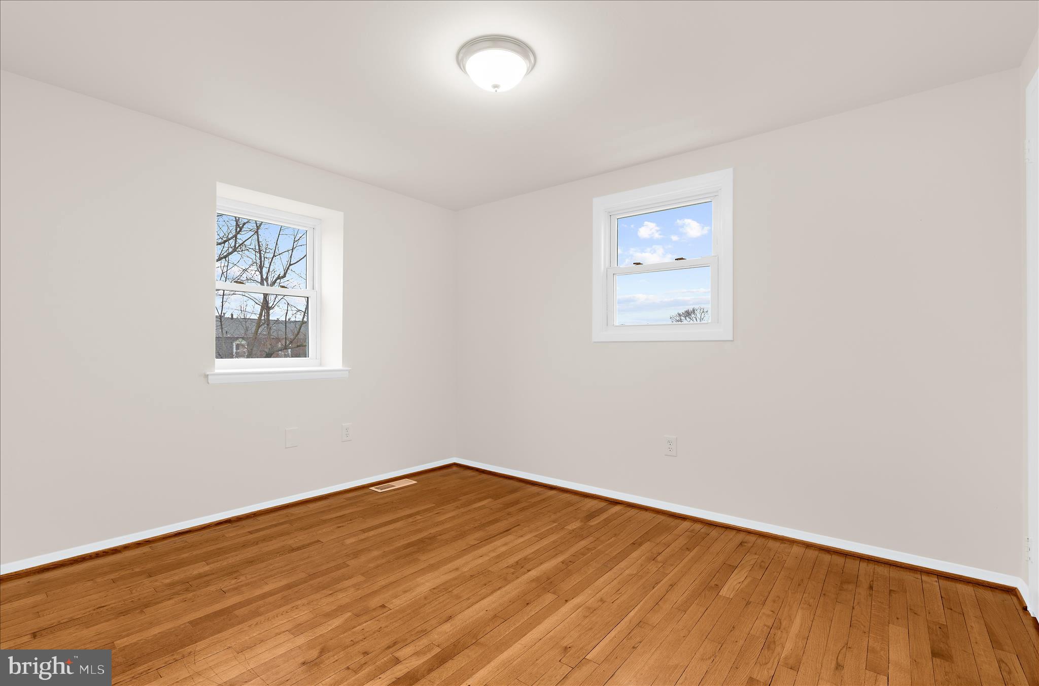 HAWTHORNE - Residential