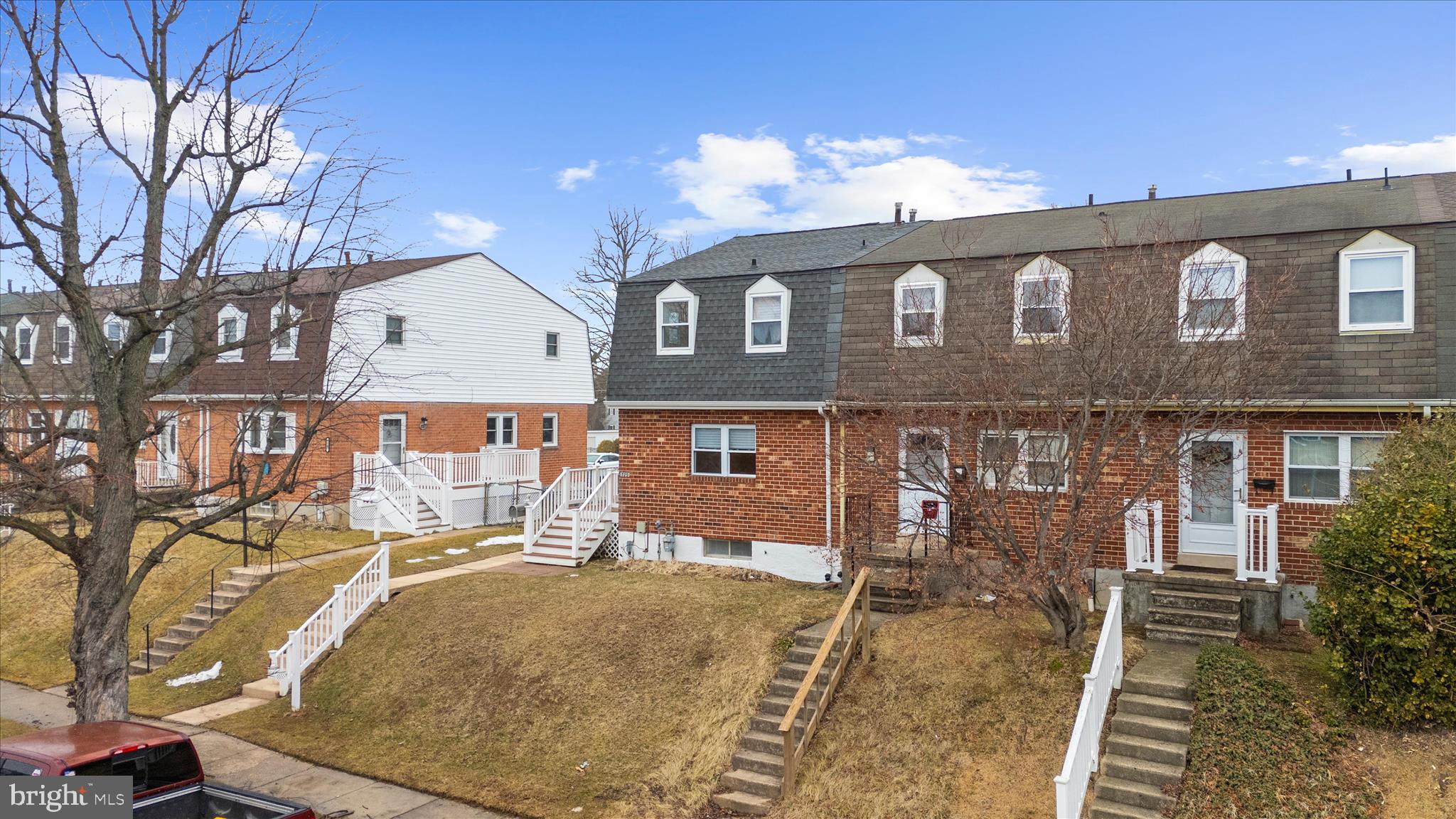 HAWTHORNE - Residential