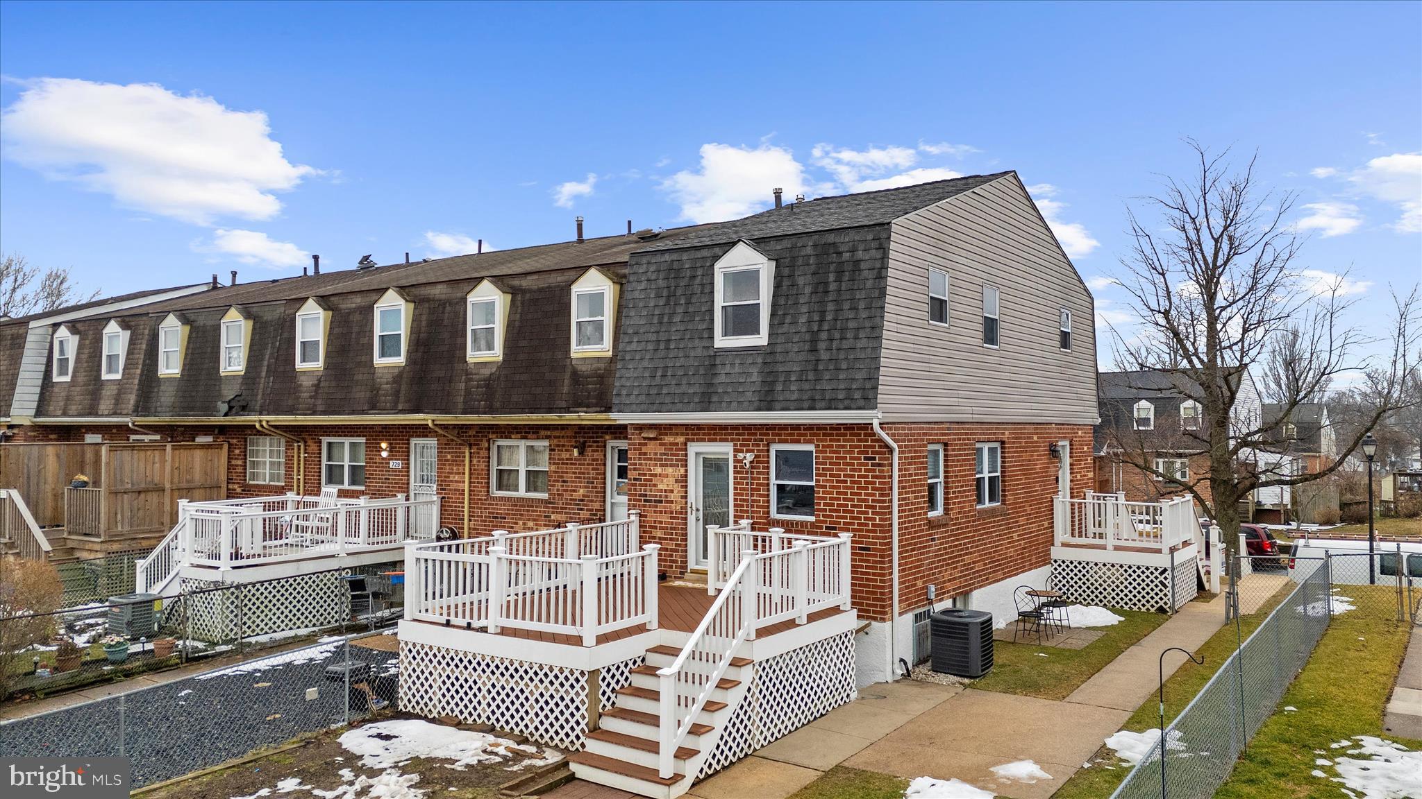 HAWTHORNE - Residential