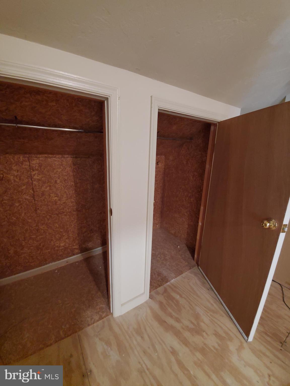 WYNTRE BROOKE - Residential