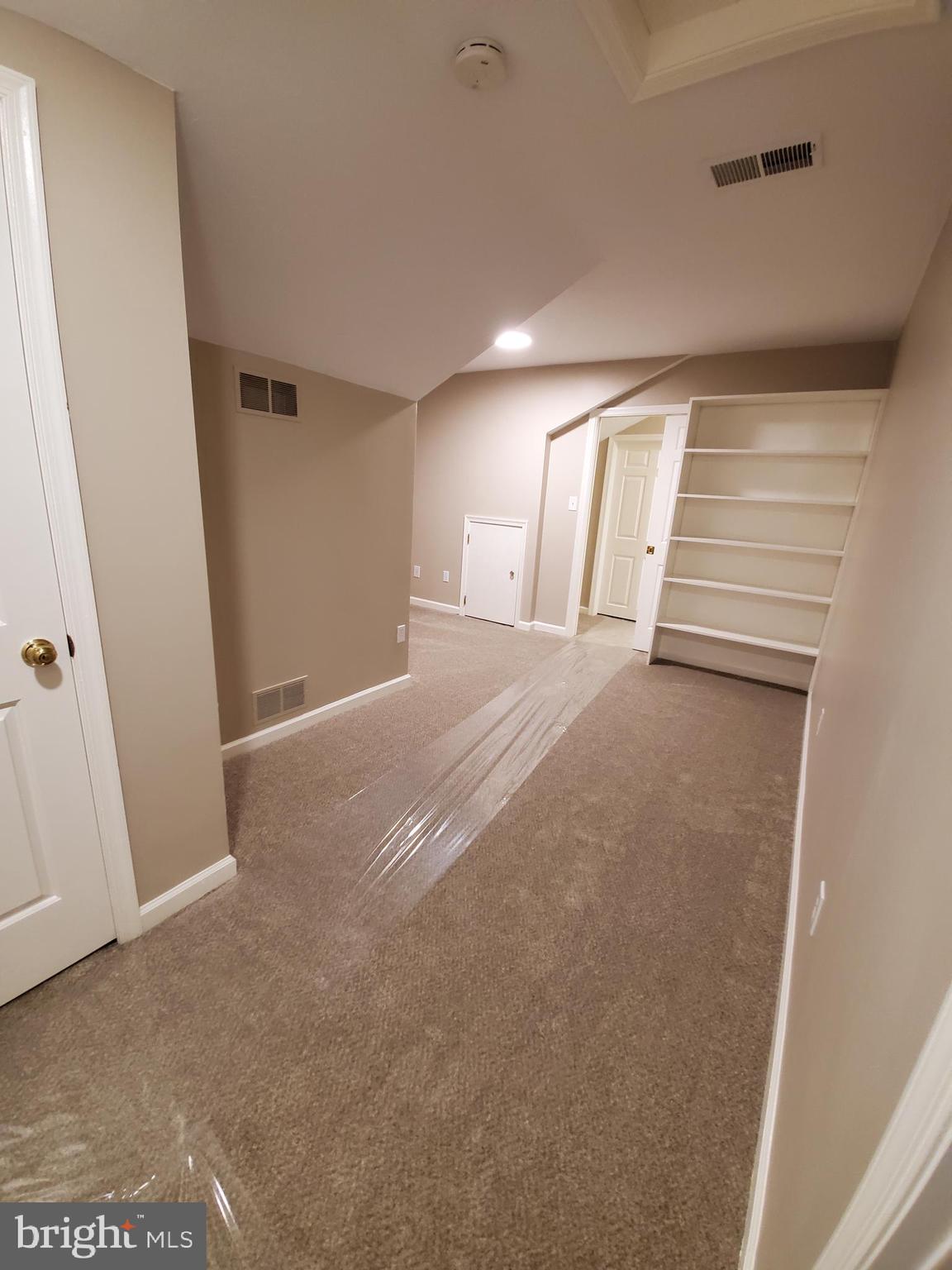 WYNTRE BROOKE - Residential