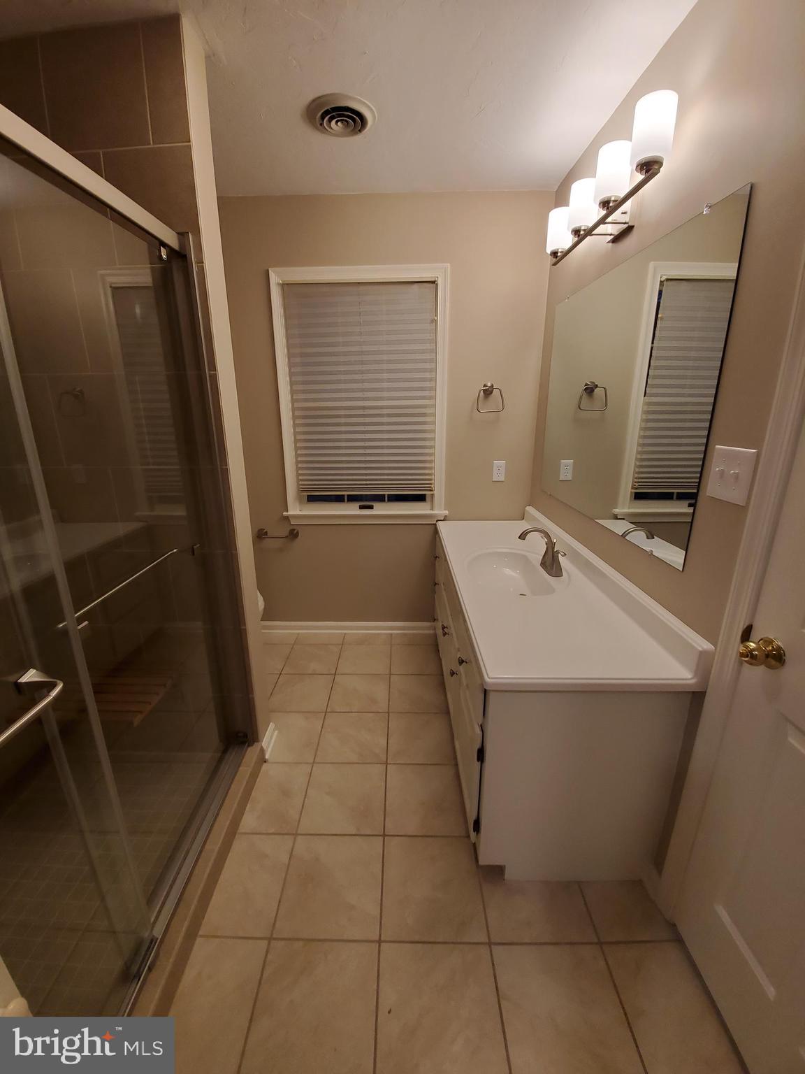 WYNTRE BROOKE - Residential