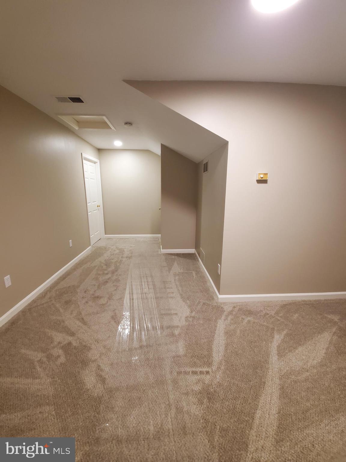 WYNTRE BROOKE - Residential