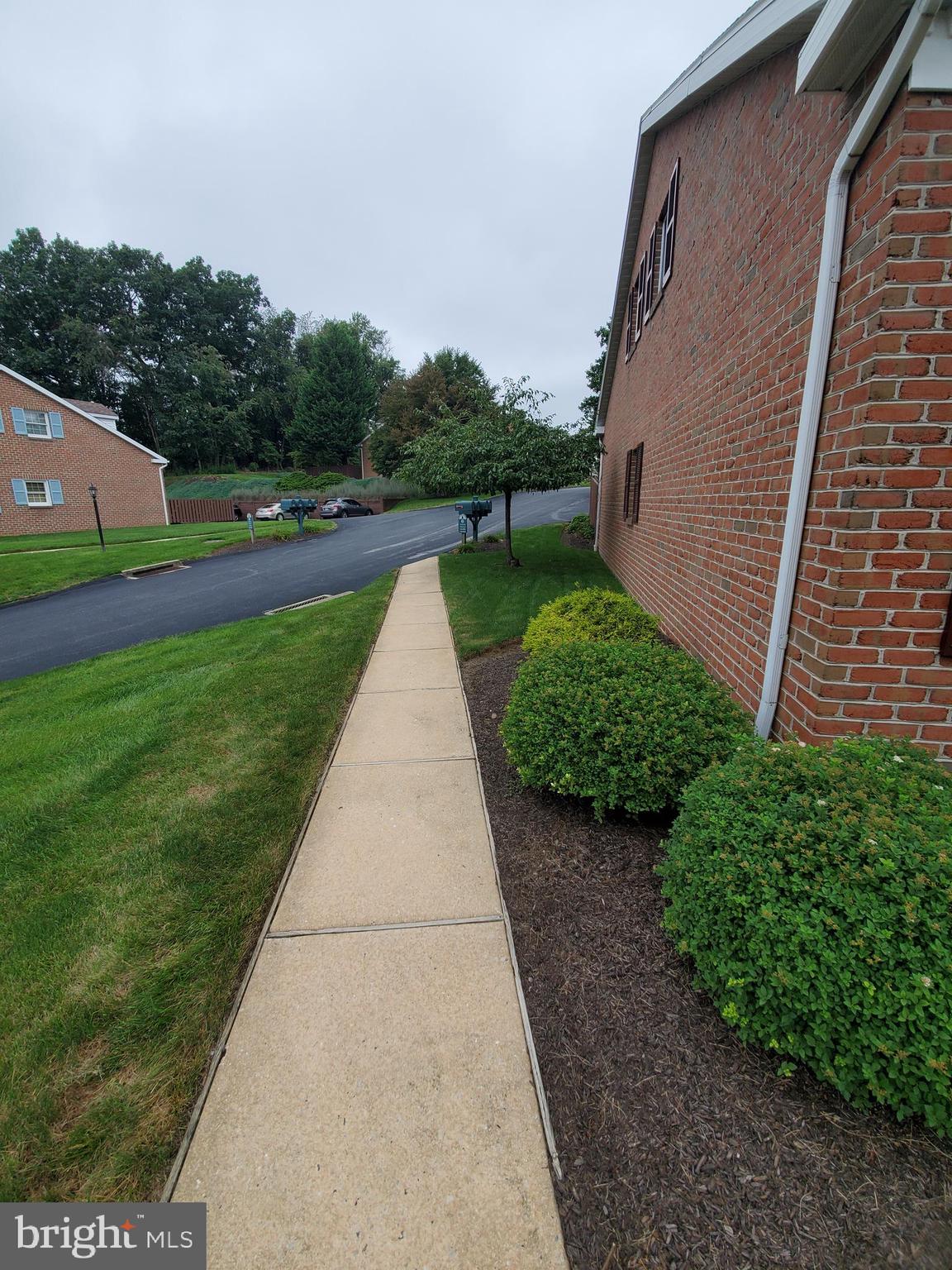 WYNTRE BROOKE - Residential