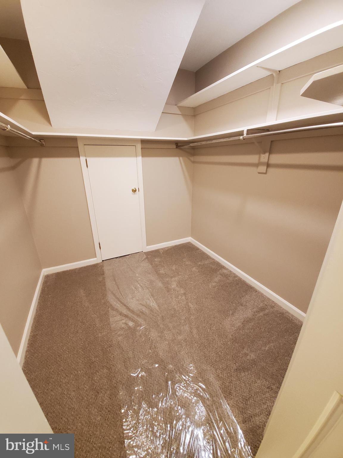 WYNTRE BROOKE - Residential