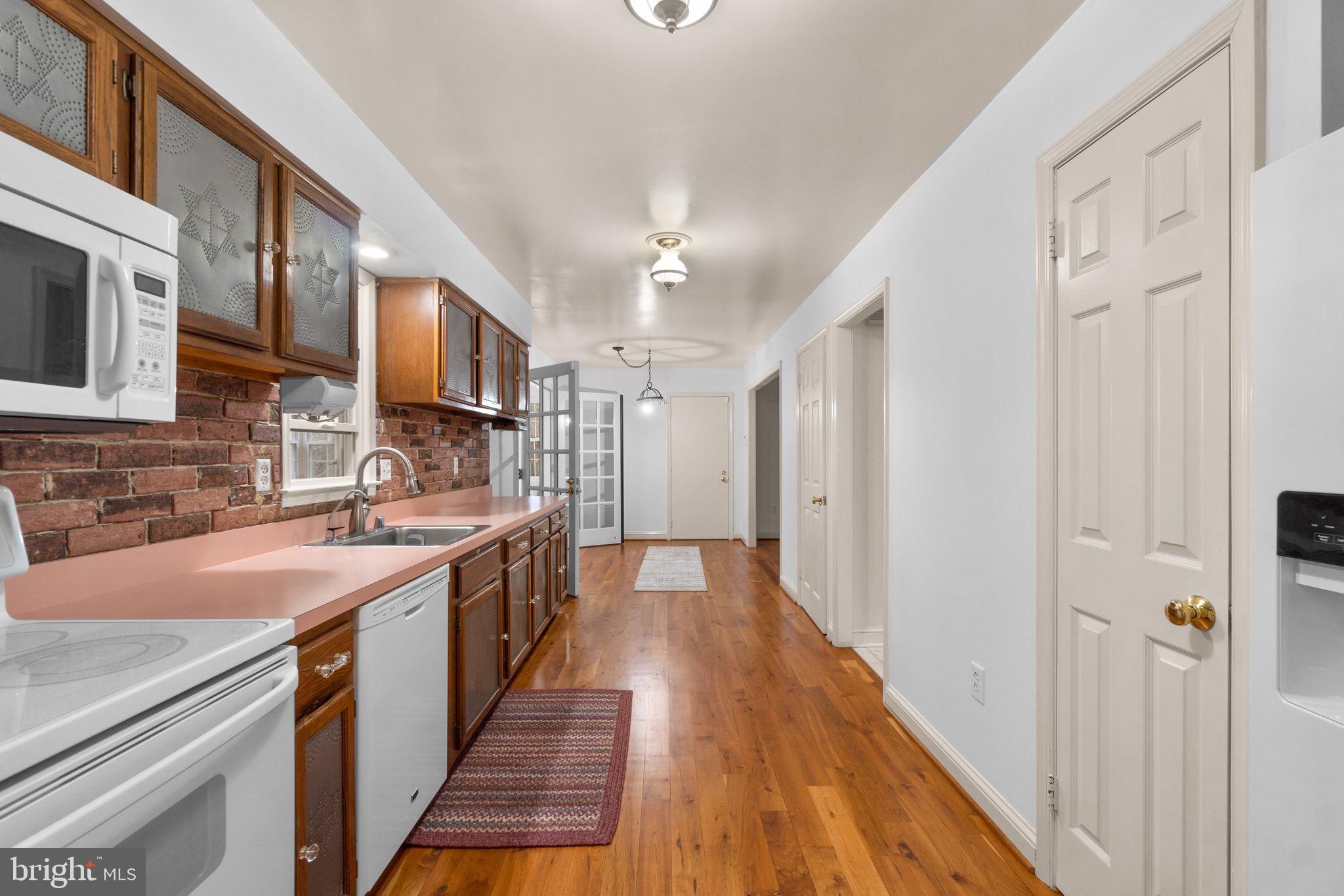 PARKSIDE - Residential