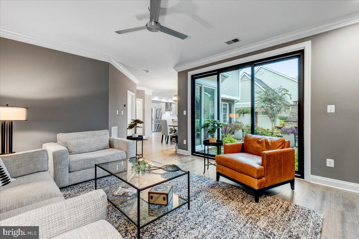 RIVER CREEK - Residential