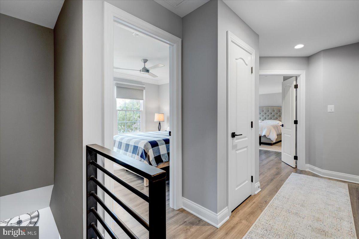 RIVER CREEK - Residential