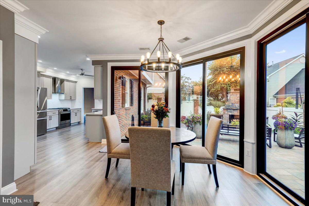 RIVER CREEK - Residential