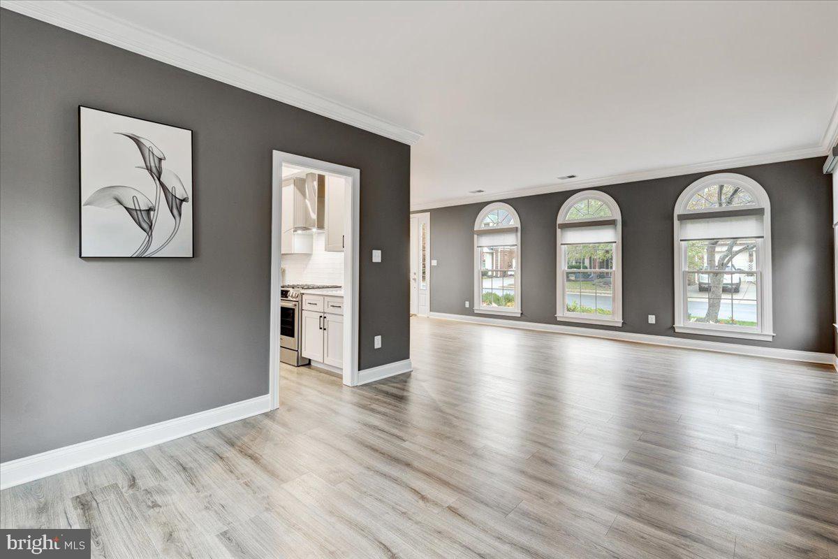 RIVER CREEK - Residential