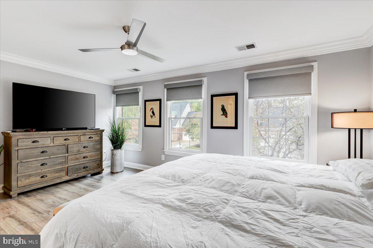 RIVER CREEK - Residential