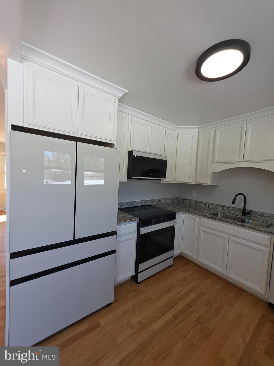 BIRCH MANOR - Residential