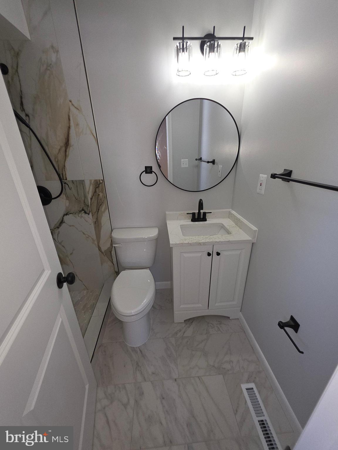 BIRCH MANOR - Residential