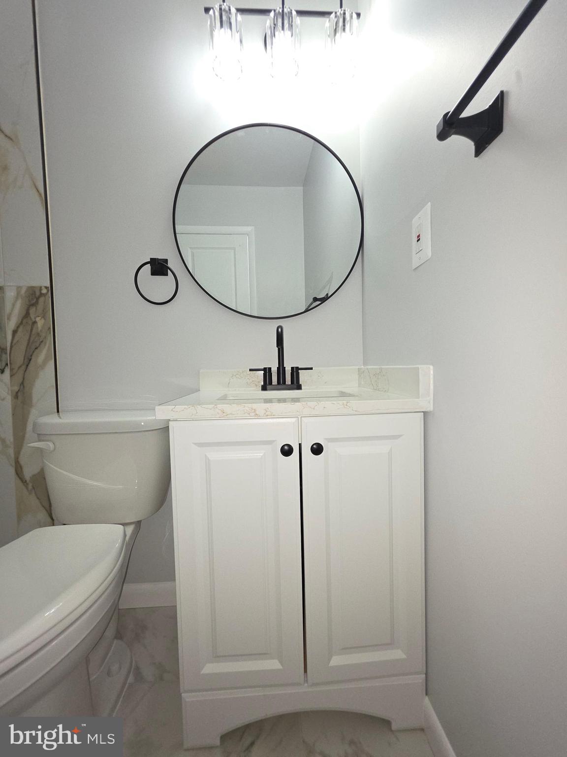 BIRCH MANOR - Residential