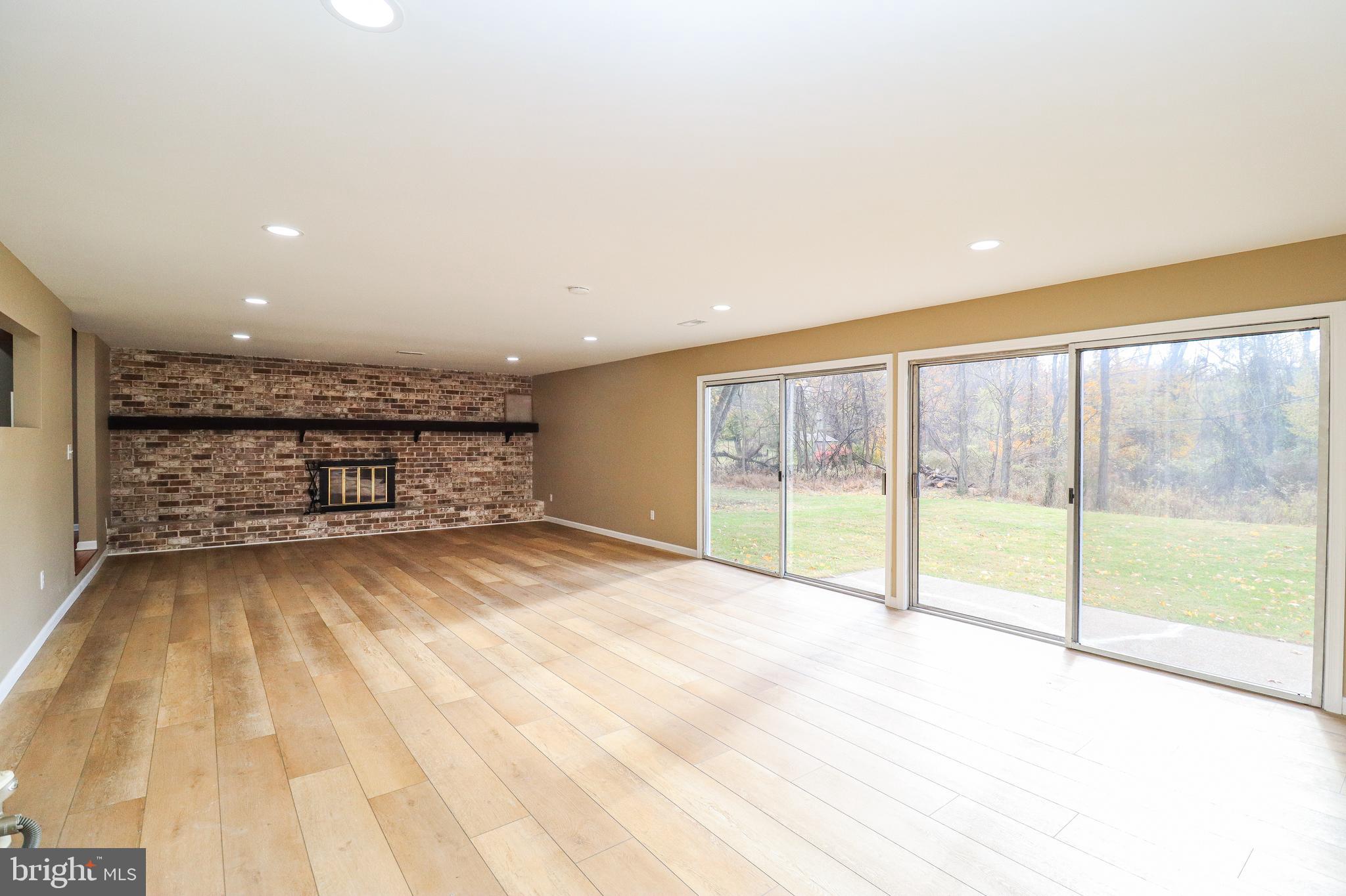 LINGLESTOWN - Residential