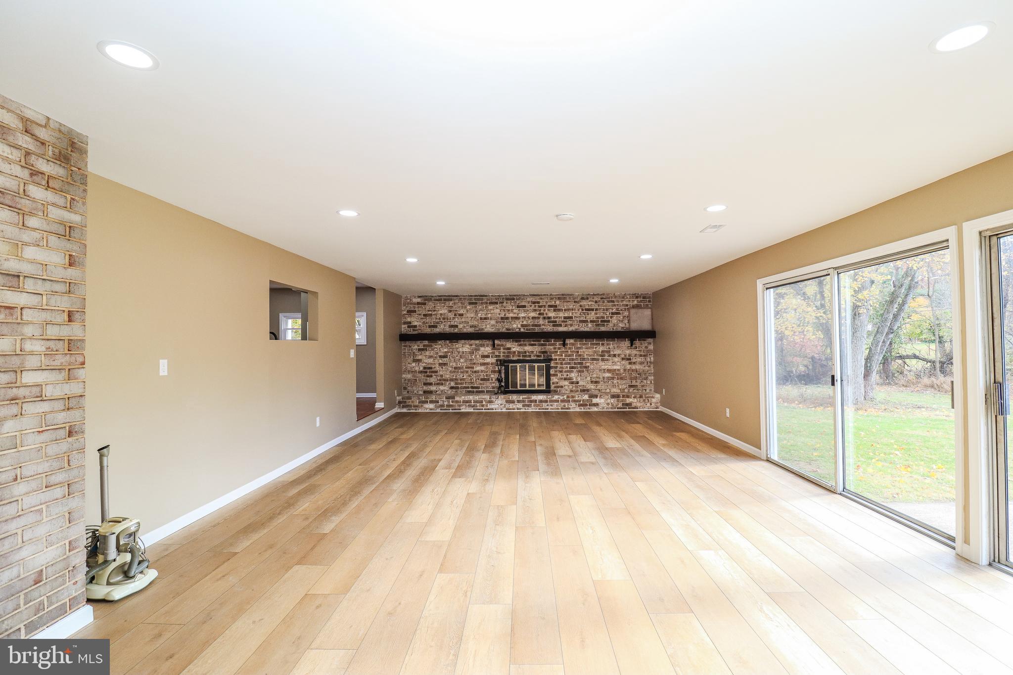 LINGLESTOWN - Residential