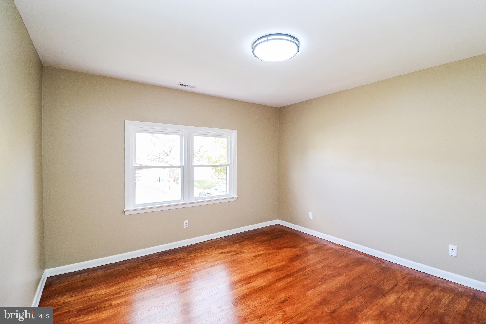 LINGLESTOWN - Residential