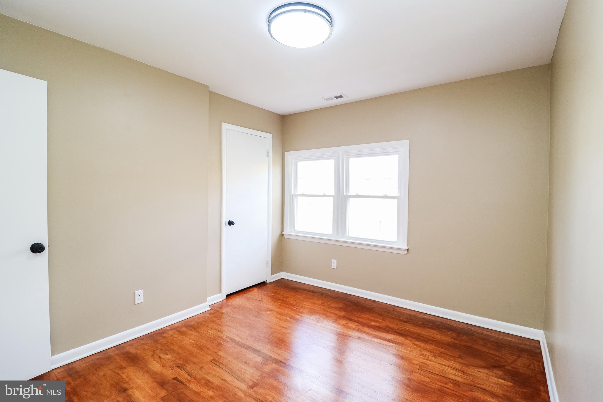 LINGLESTOWN - Residential