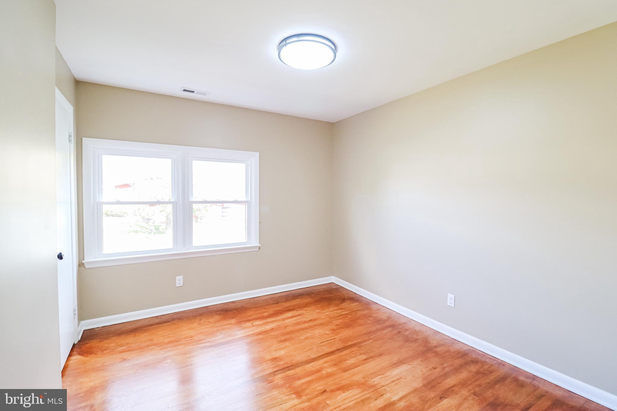 LINGLESTOWN - Residential