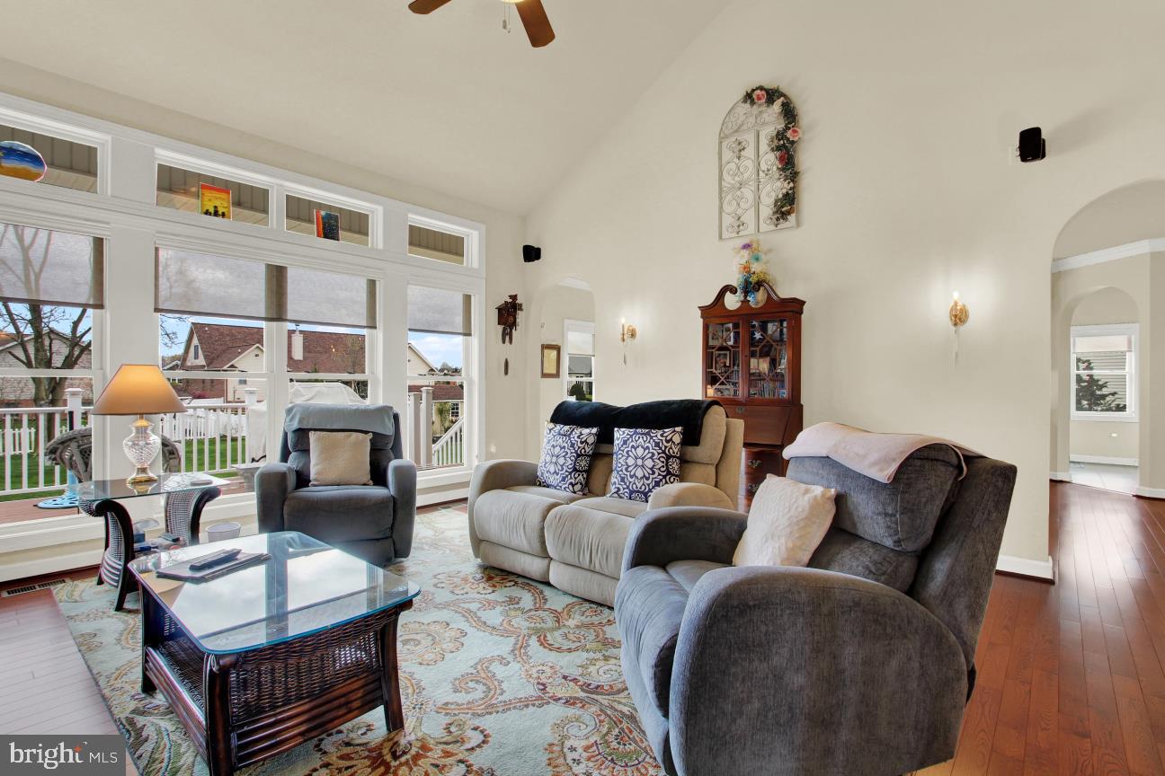 FAIRWAYS AT GREENCASTLE GREENS - Residential