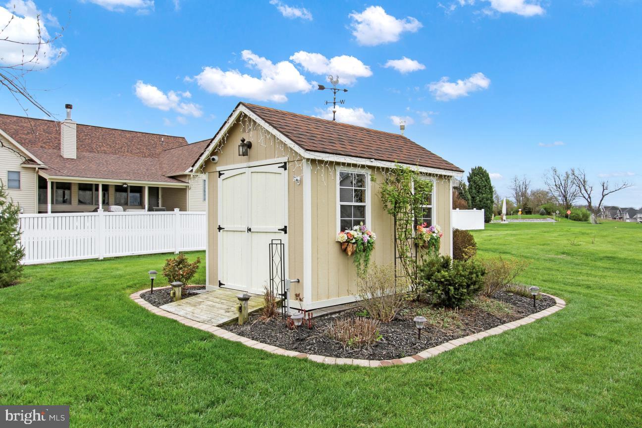 FAIRWAYS AT GREENCASTLE GREENS - Residential
