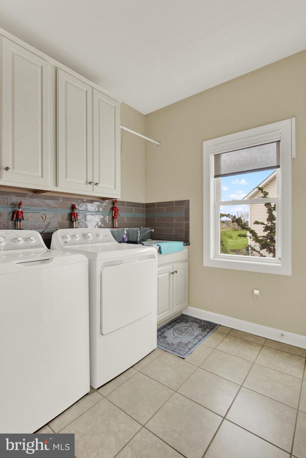 FAIRWAYS AT GREENCASTLE GREENS - Residential