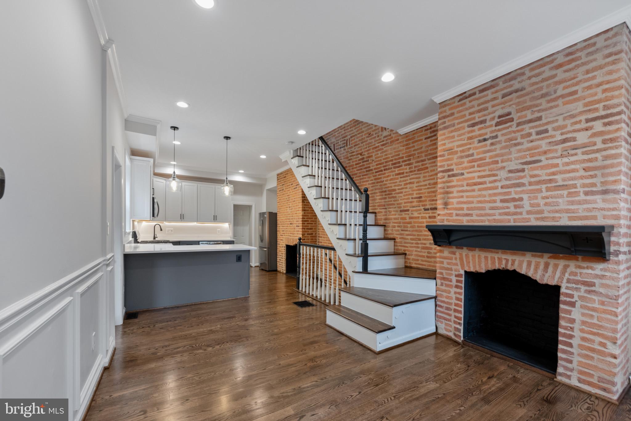 103 COLLINGTON AVENUE
