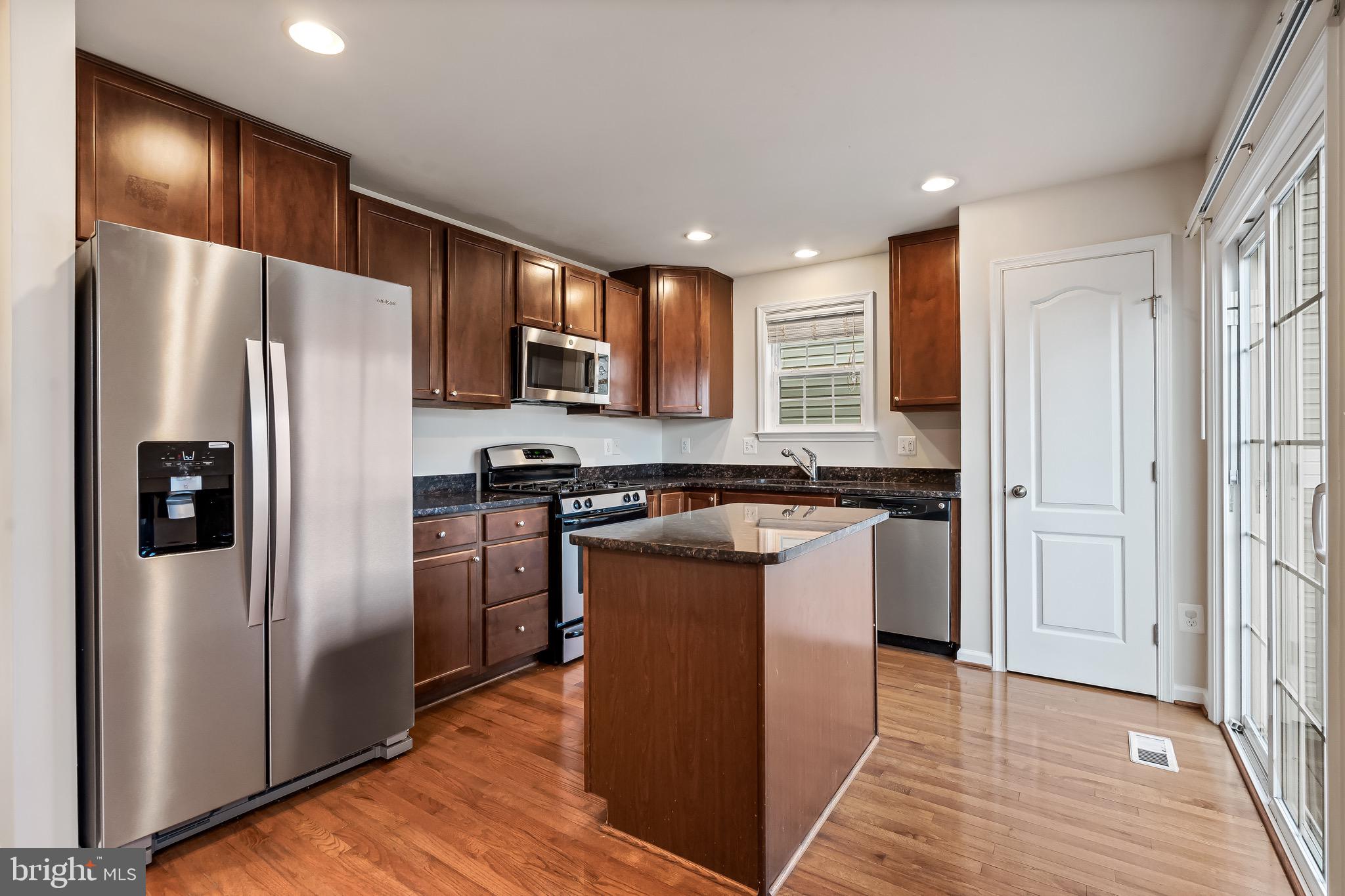 2910 TRUFFLE OAK PLACE