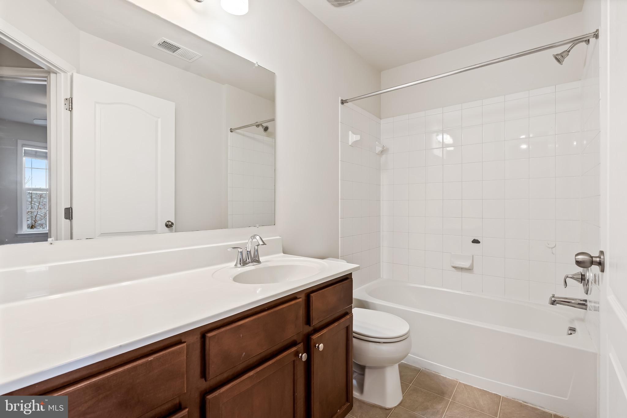 MELODY LANDING - Residential