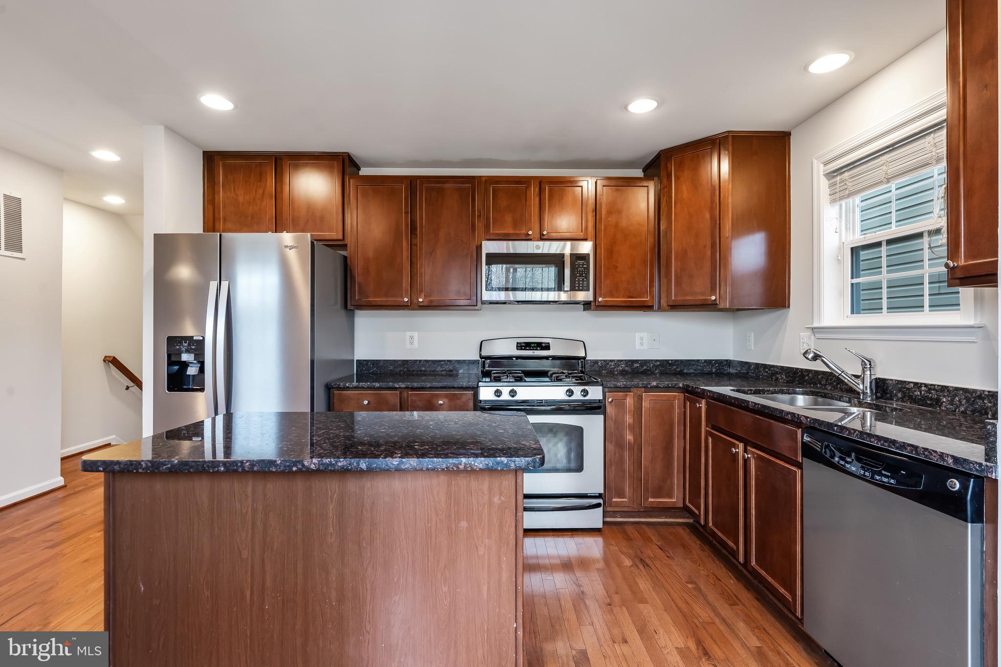 MELODY LANDING - Residential