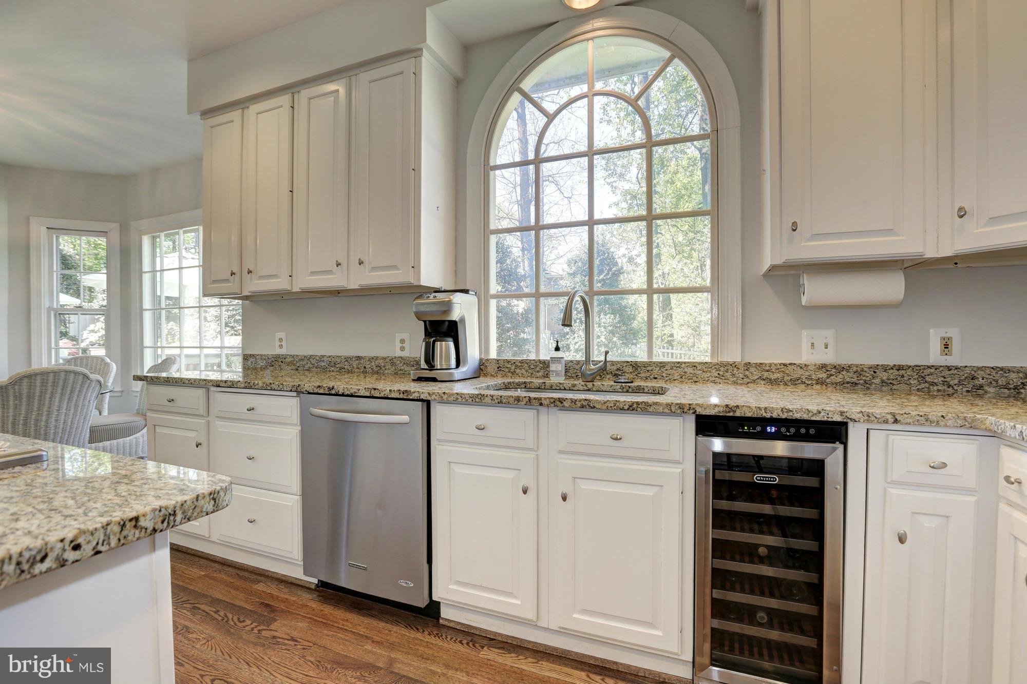 OAKWOOD KNOLLS - Residential