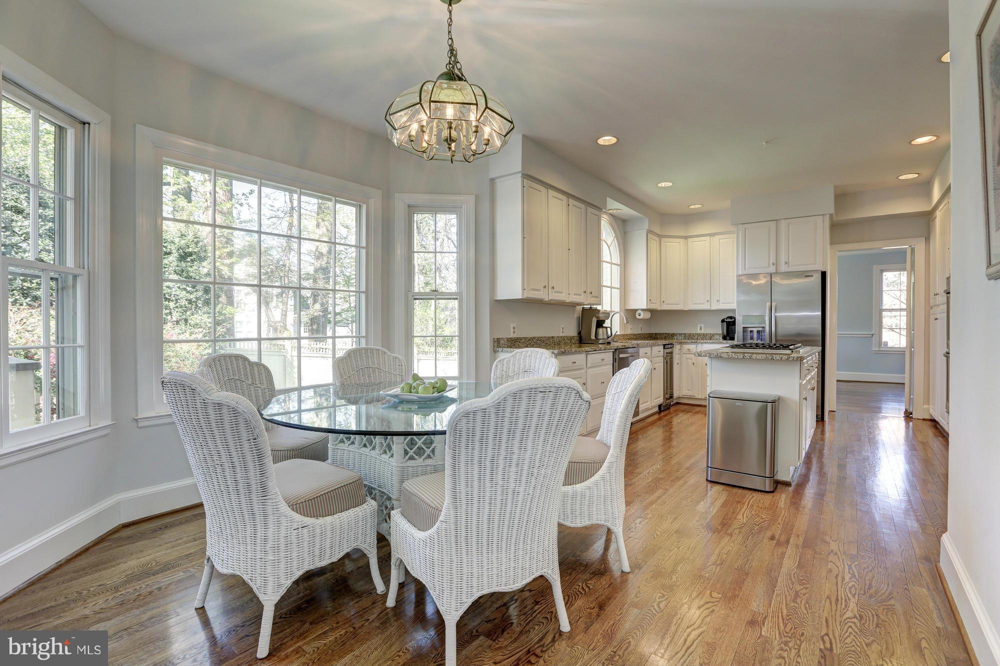 OAKWOOD KNOLLS - Residential