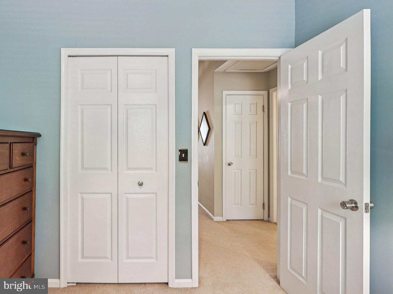 COUNTRYSIDE - Residential