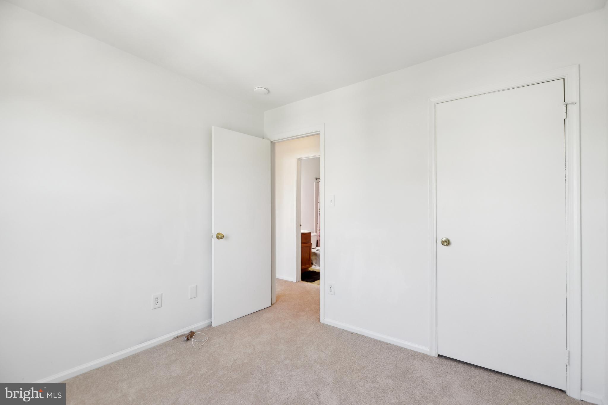 TUDOR OAKS - Residential