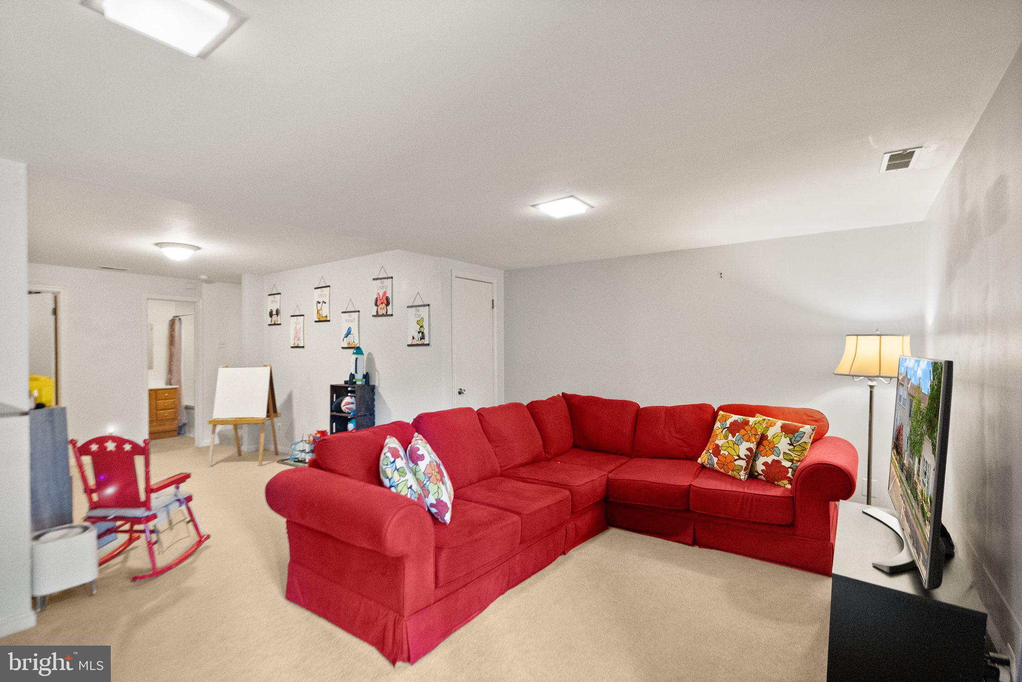 OAK SPRINGS SEC 1 - Residential