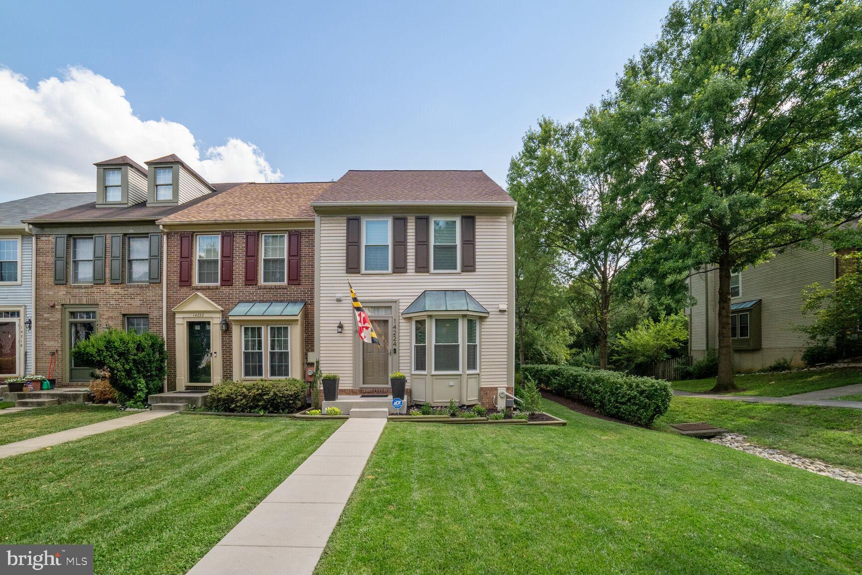 SILVER SPRING CNTRY CLUB - Residential Lease